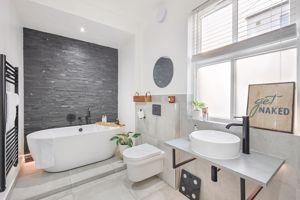 Photo 15- click for photo gallery